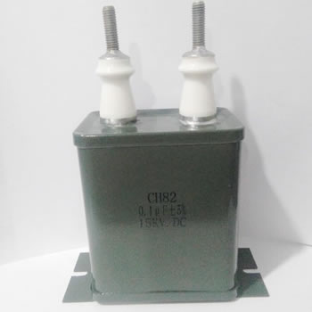 CH82型高壓密封復合介質電容器現場照片